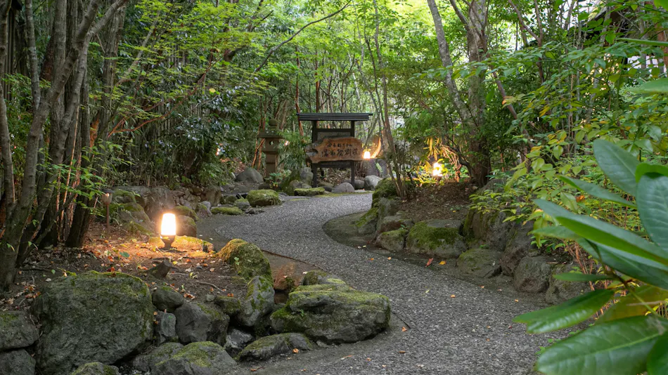 Yufuin Villa Shikisai Hotel