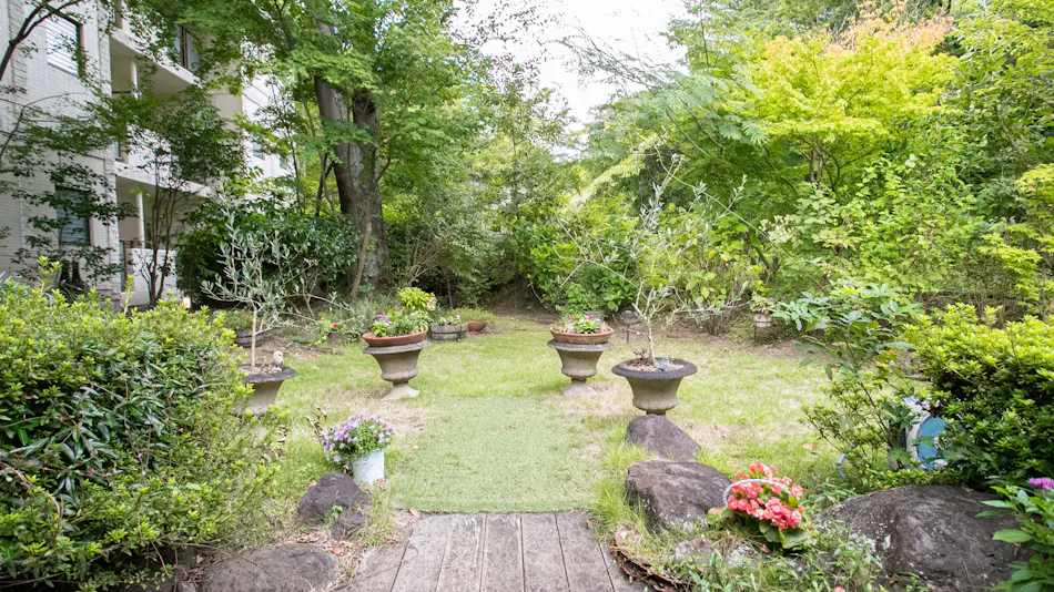 Yufuin Villa Shikisai Hotel