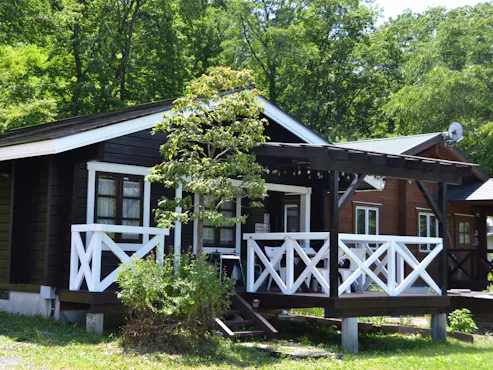 【คอทเทจสีขาว】