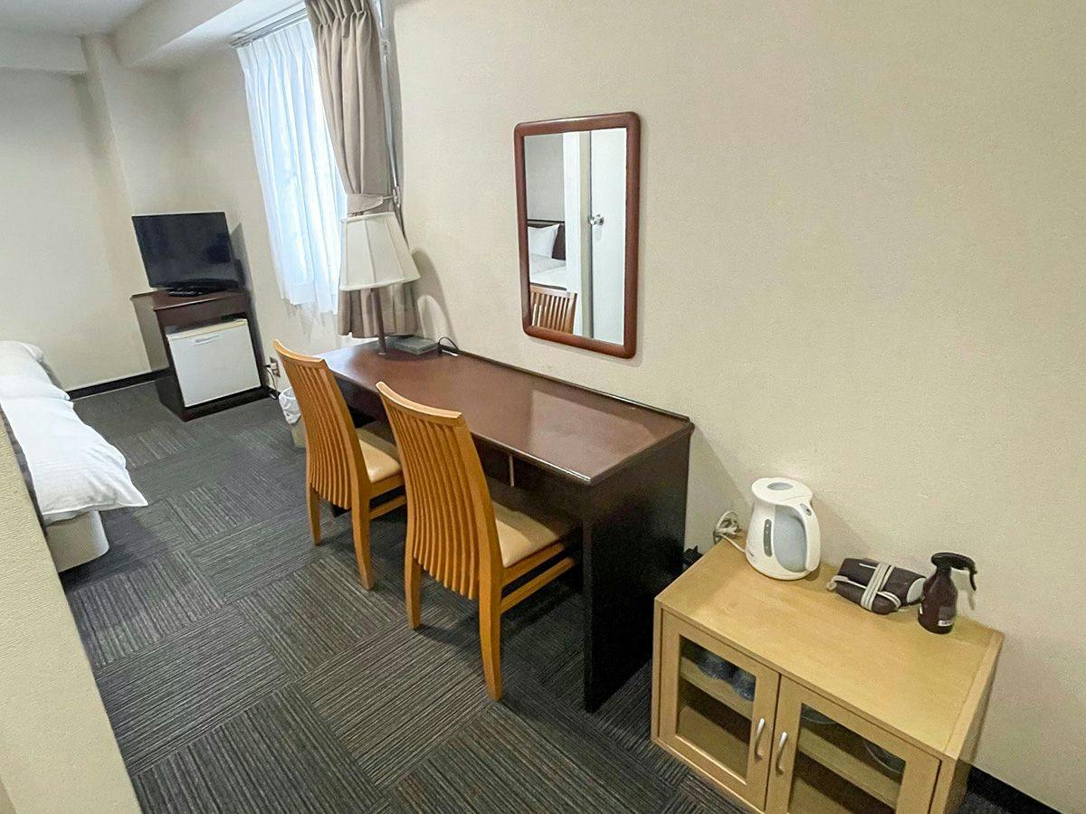 Takatsuki W&M Hotel