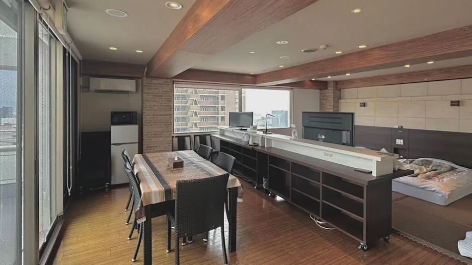 DOMO HOTEL OZU