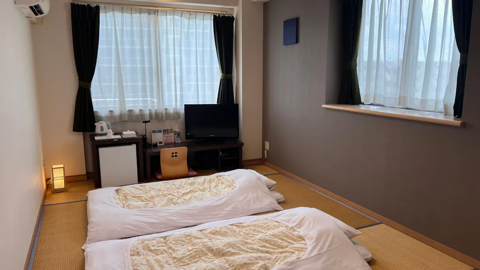 DOMO HOTEL OZU