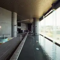 Onsen Hotel Seymour's Large Bath - Sea of Water.