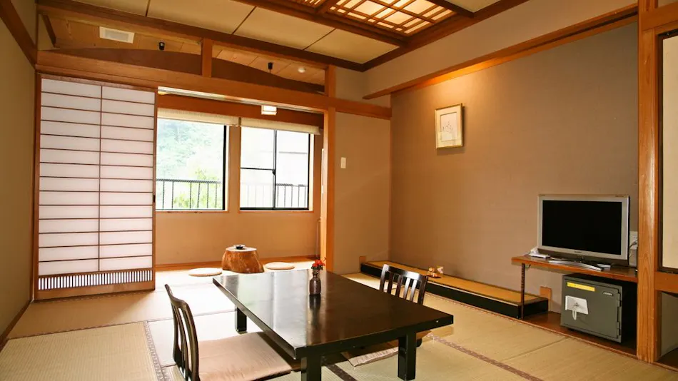 Yunokura Tsuruy