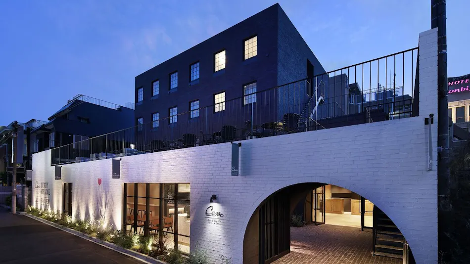 HOTEL CEN