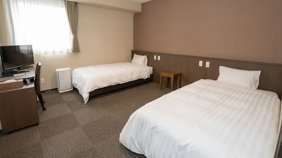 Kur and Hotel Isawa