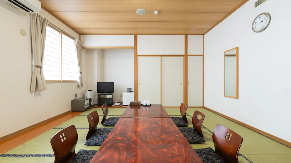 Kur and Hotel Isawa
