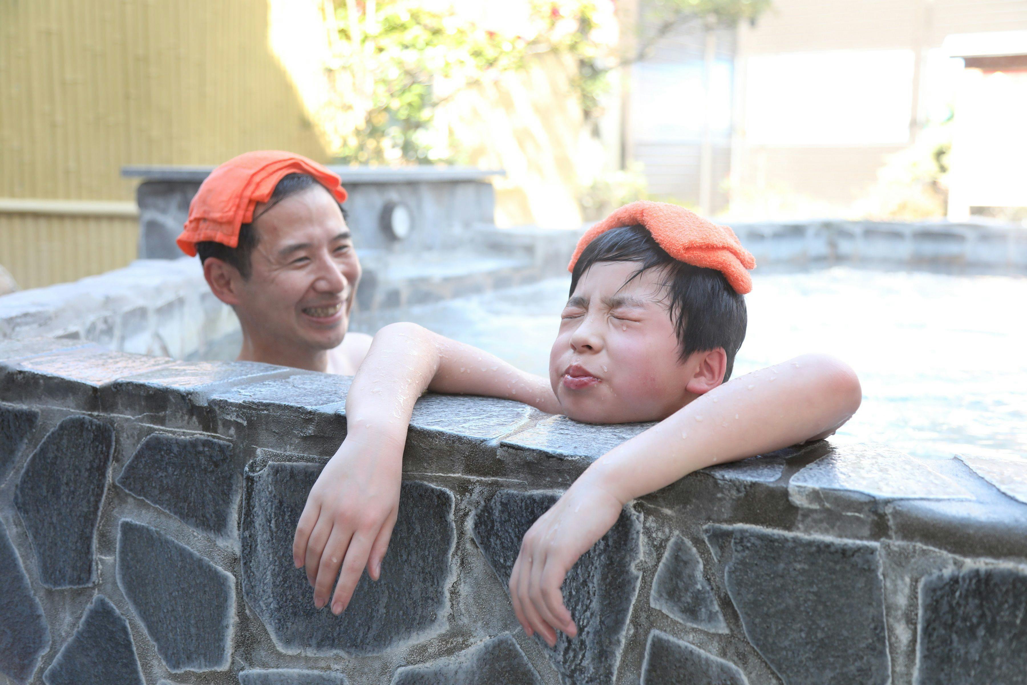 Kur and Hotel Isawa