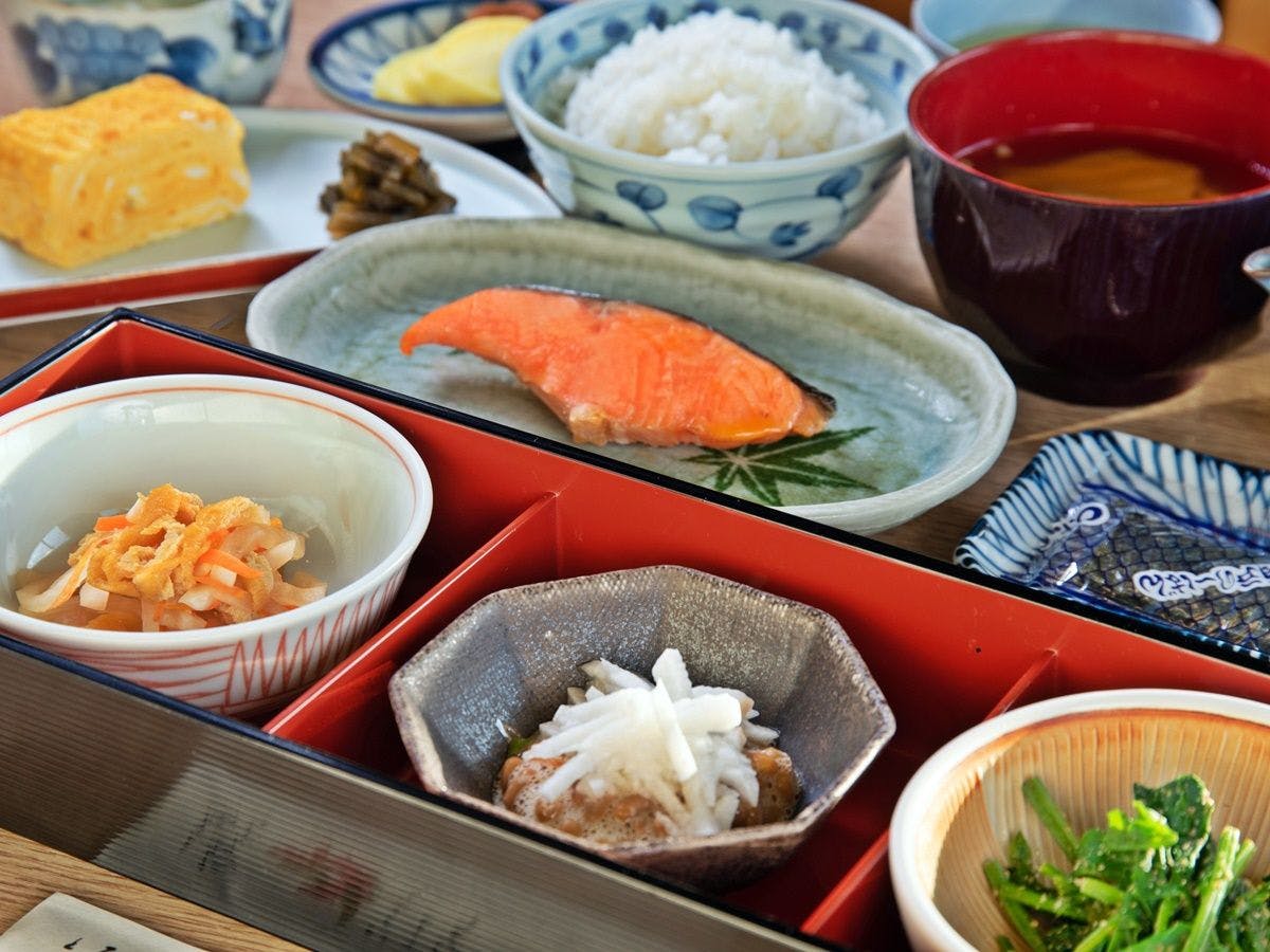 Shikisai no Yado Kanoe