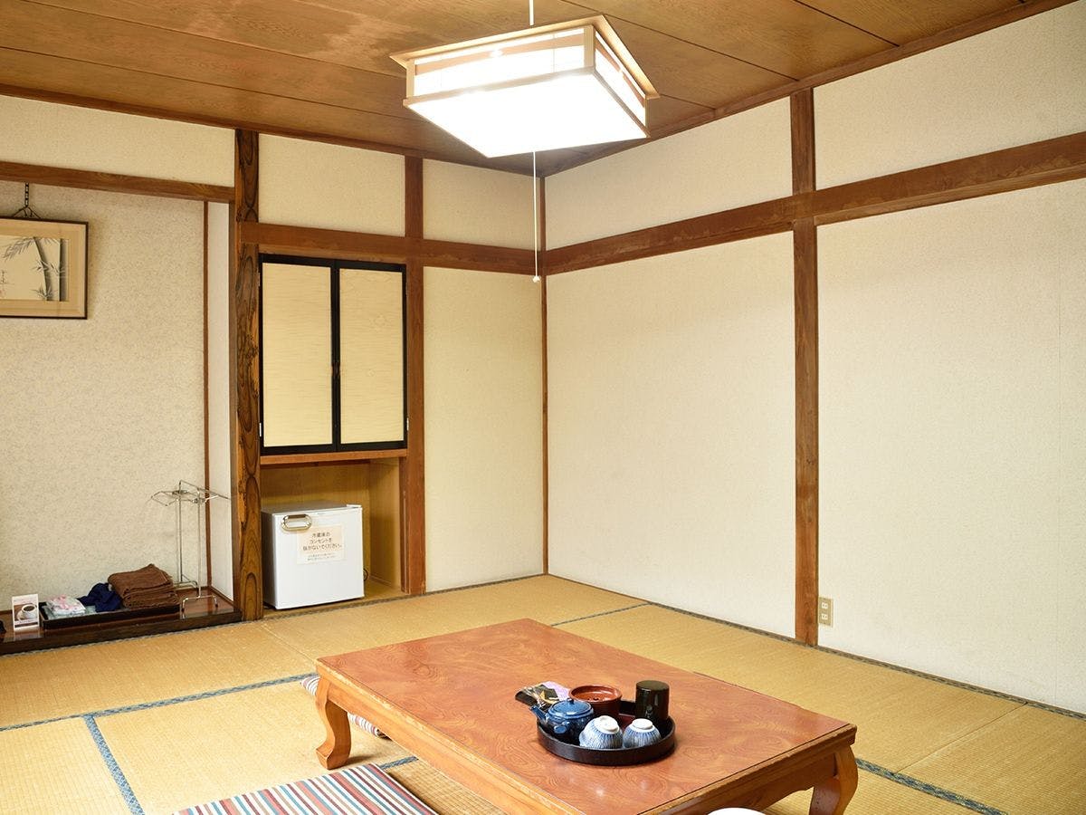 Nishitani Onsen Nakamori Inn