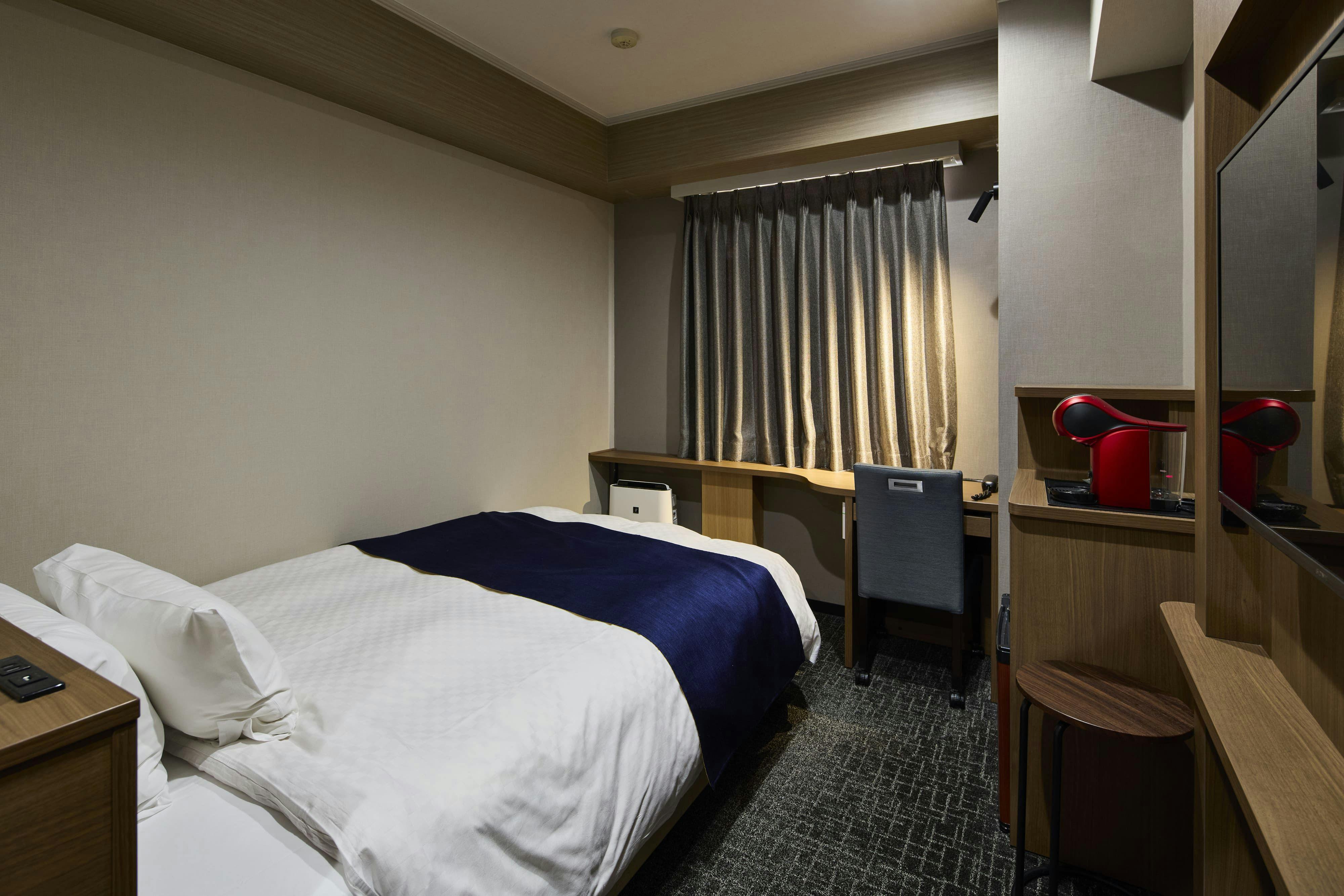 ดีลักซ์เซมิดับเบิล