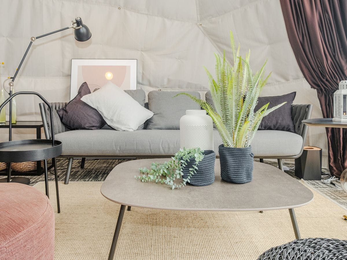 The Inn That Makes You Want to Relocate 'Immigre'