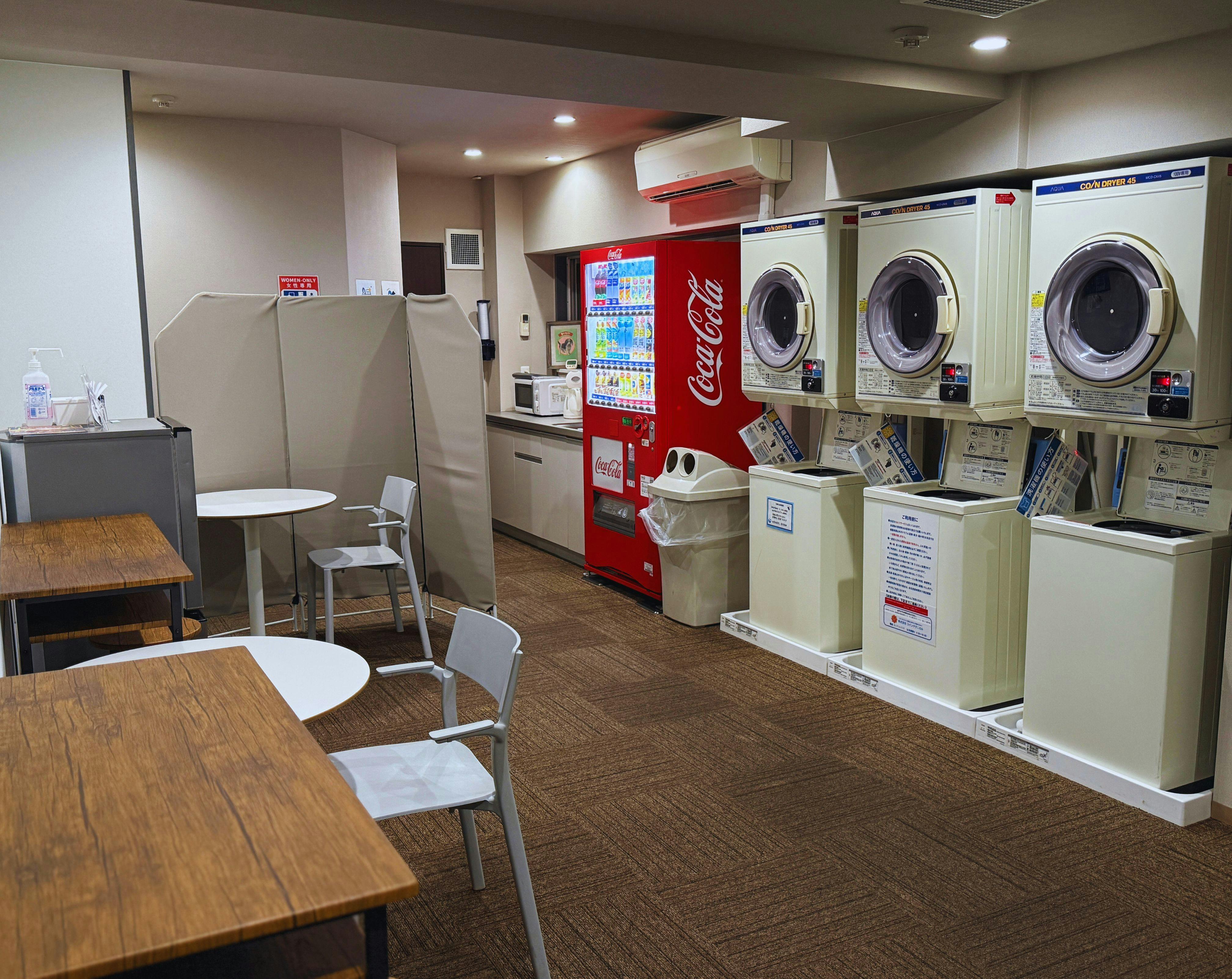 Beagle Tokyo Hostel & Apartments