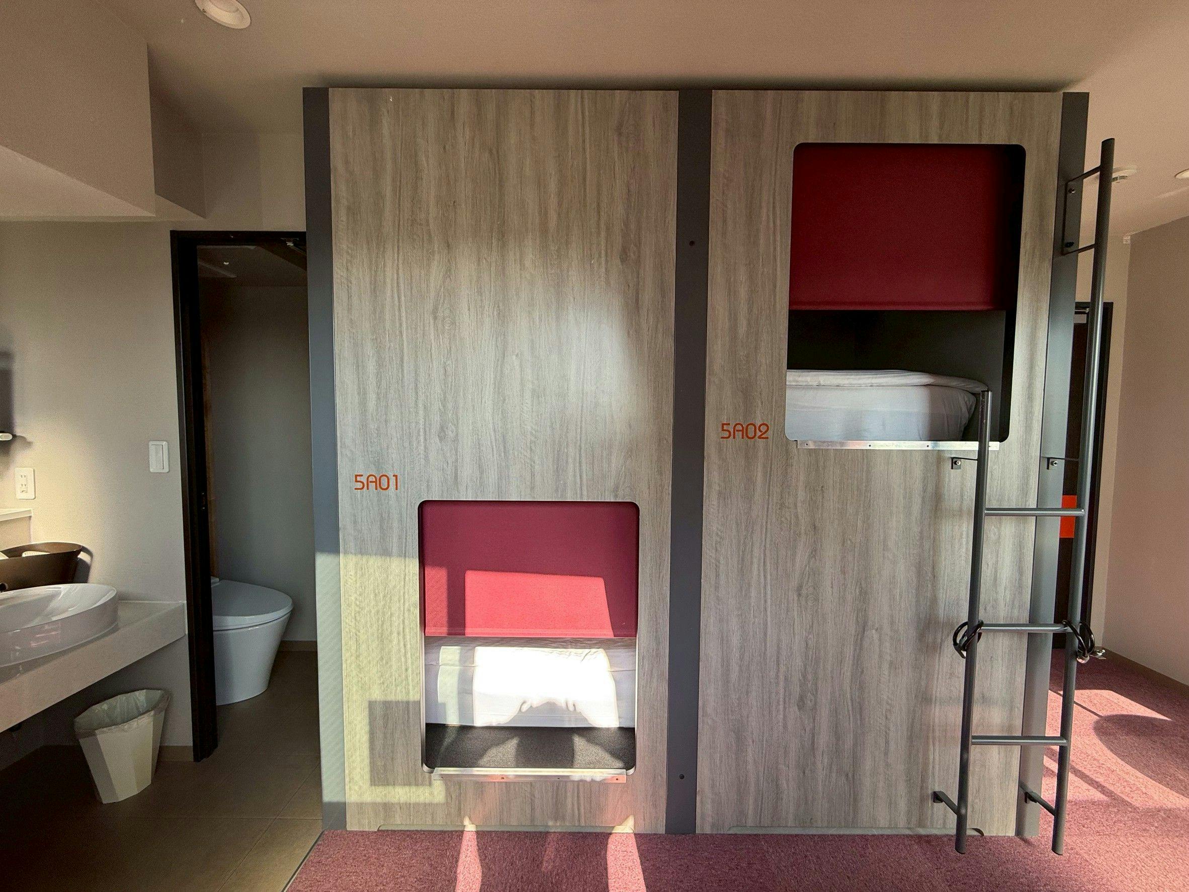 Phòng 2 giường đơn