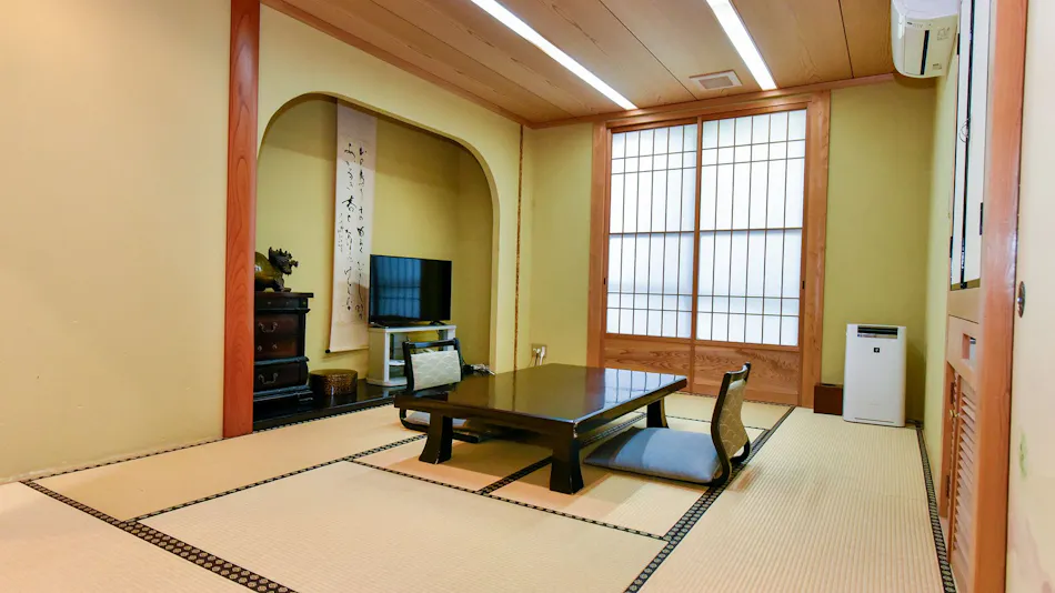 Hama Zen Ryokan: Inn with Semi-Open-Air Baths in All Guest Rooms