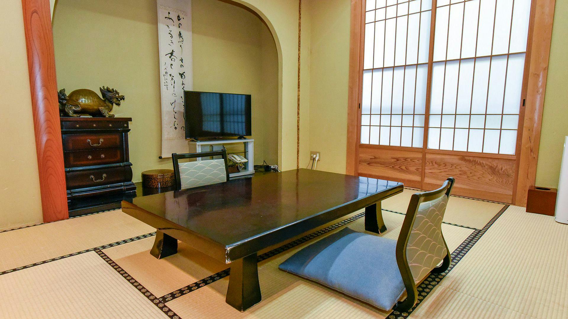 Hama Zen Ryokan: Inn with Semi-Open-Air Baths in All Guest Rooms