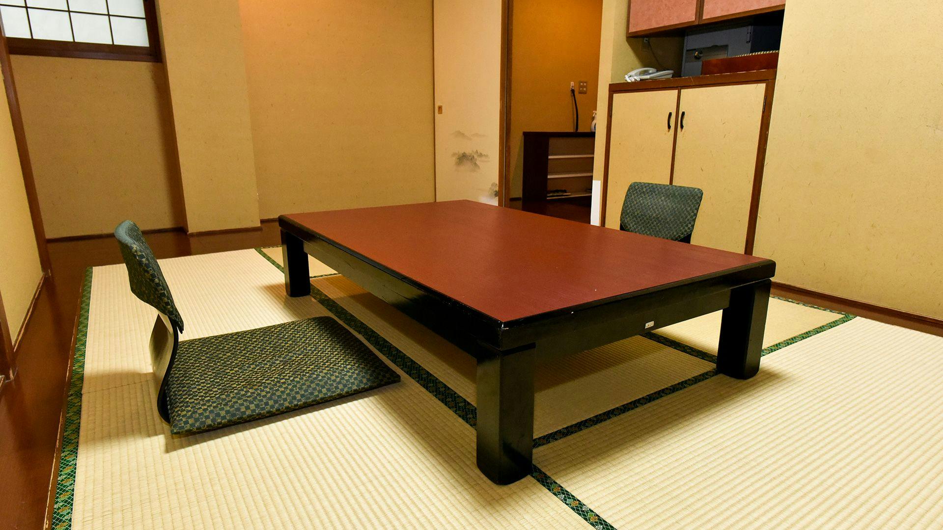 Hama Zen Ryokan: Inn with Semi-Open-Air Baths in All Guest Rooms