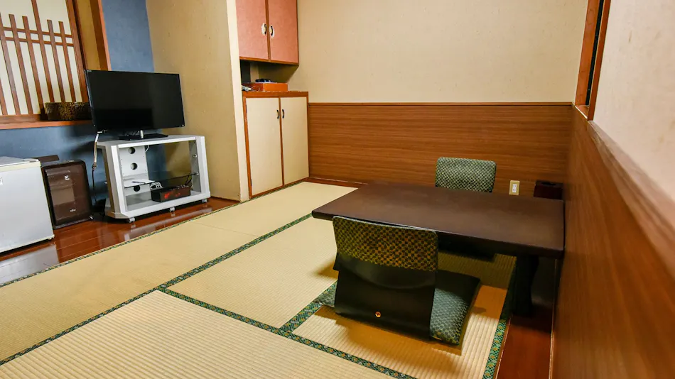 Hama Zen Ryokan: Inn with Semi-Open-Air Baths in All Guest Rooms