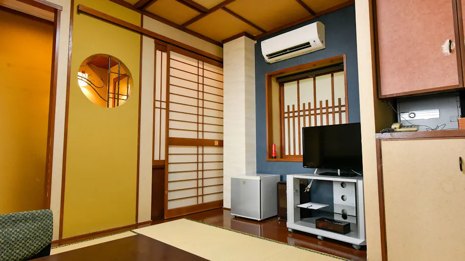 Hama Zen Ryokan: Inn with Semi-Open-Air Baths in All Guest Rooms