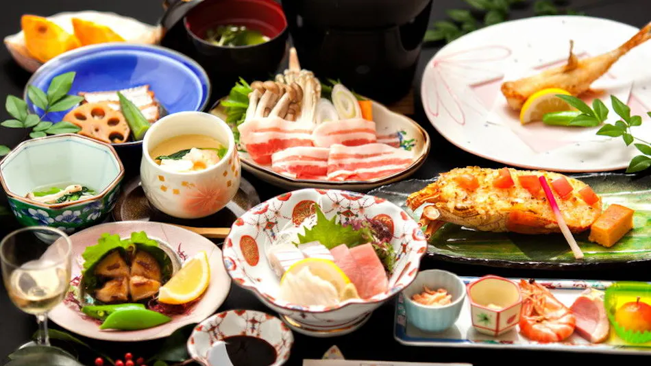 Hama Zen Ryokan: Inn with Semi-Open-Air Baths in All Guest Rooms