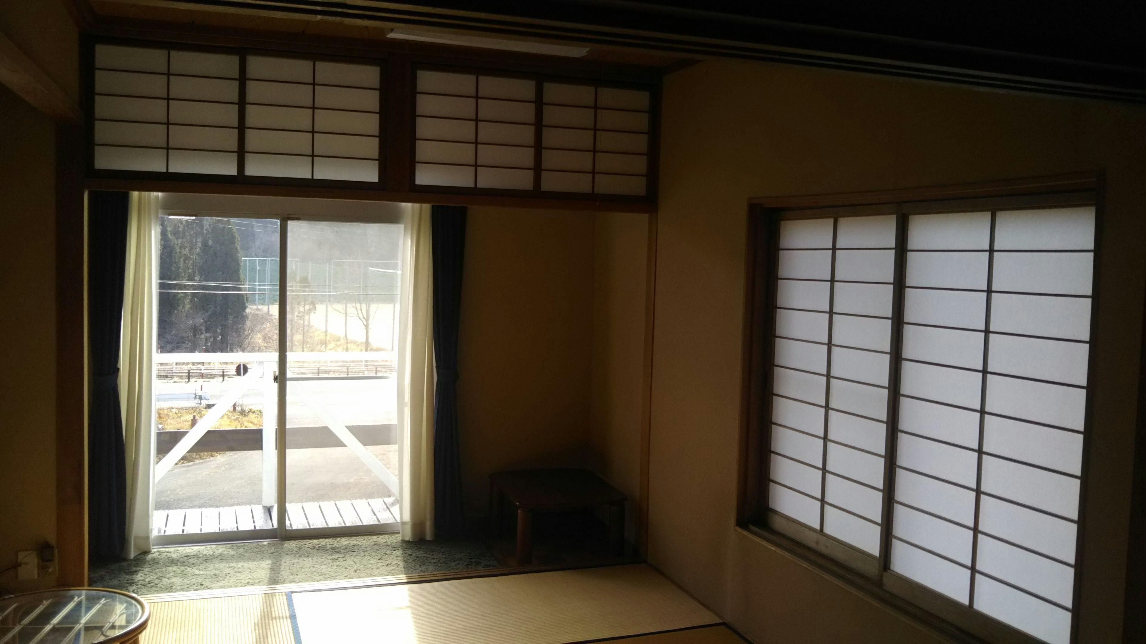 ห้องพัก 8 เสื่อทาทามิ