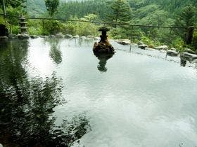 猿ヶ京温泉　湯元　長生館