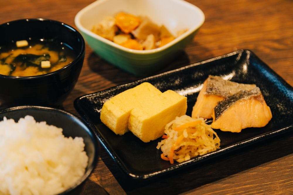 ตัวอย่างบุฟเฟ่ต์อาหารเช้า (อาหารญี่ปุ่น)