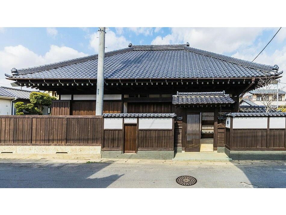Suigo Kyuka Isoyama Residence