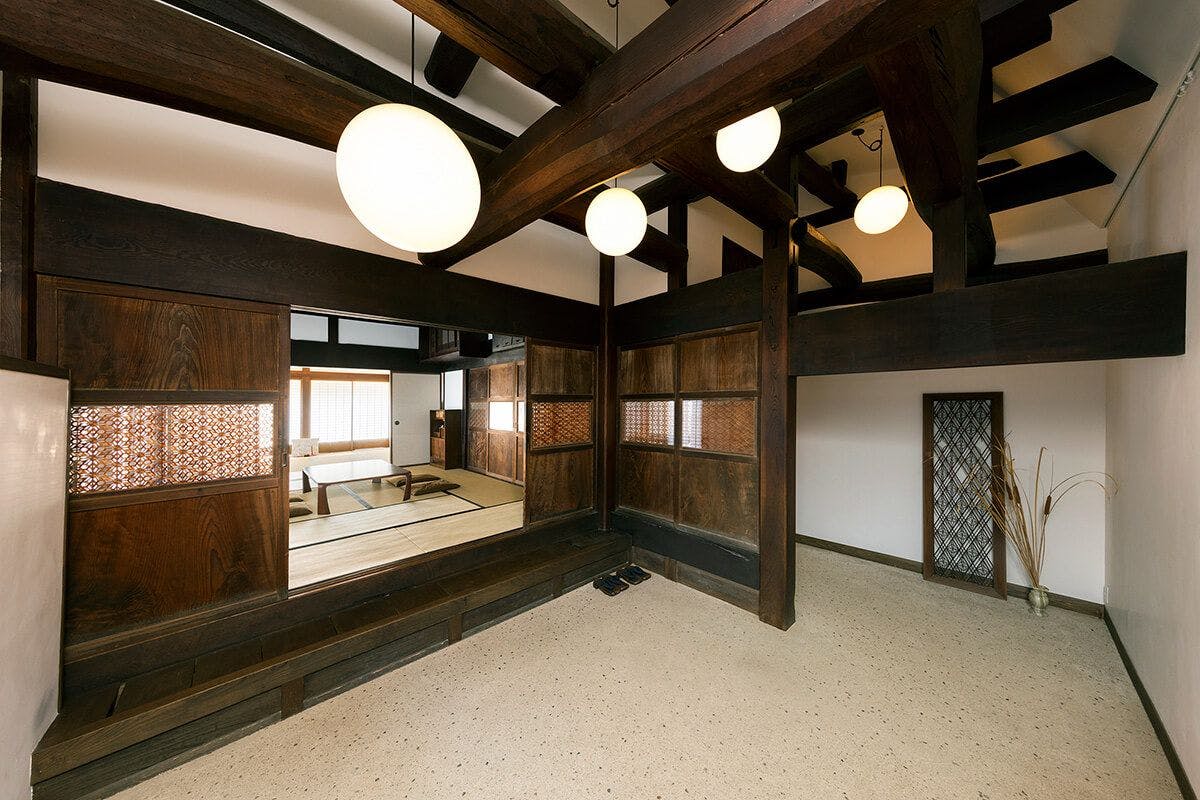 Suigo Kyuka Isoyama Residence