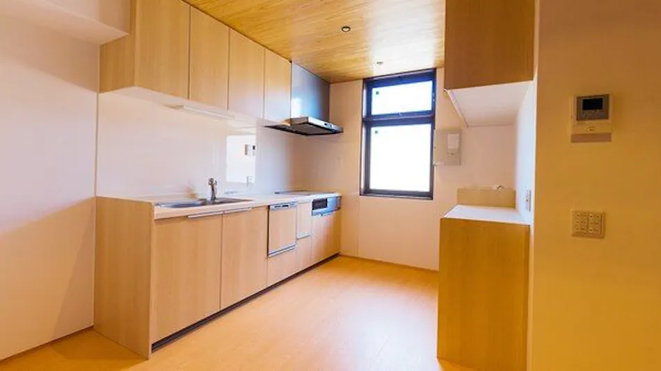 Suigo Kyuka Isoyama Residence