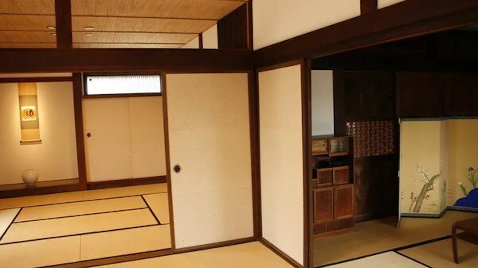 Suigo Kyuka Isoyama Residence