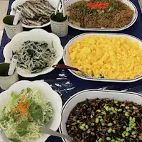 朝食