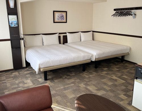 デラックスツイン