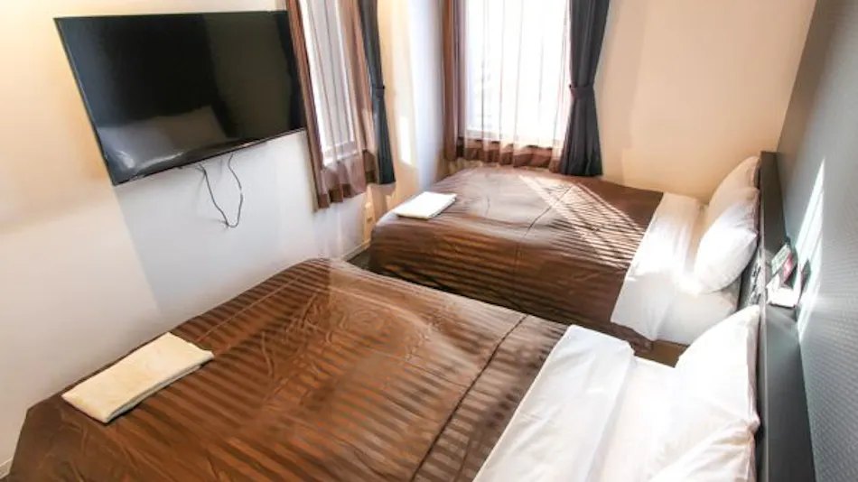 Hotel Livemax Osaka Kadoma