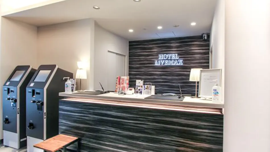 Hotel Livemax Osaka Kadoma