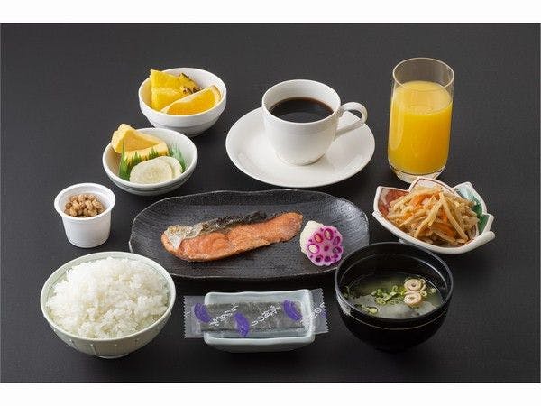 ชุดอาหารเช้าสไตล์ญี่ปุ่น