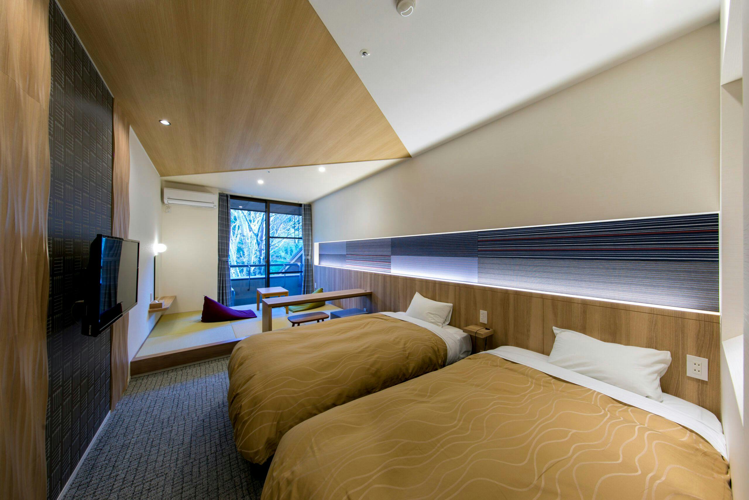 [Non-Smoking] Japanese-Western Style Room *No Bath