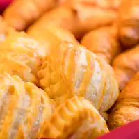 Roti baru dipanggang