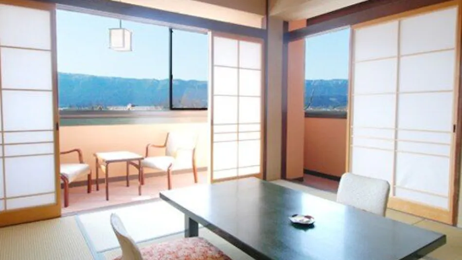 Aso Plaza Hotel
