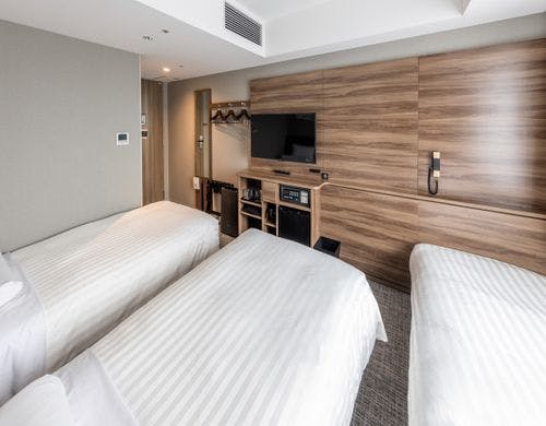 デラックスコーナーツイン（3名様仕様）