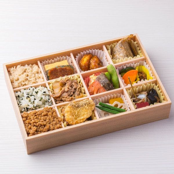 교토 요리를 기반으로 한 일본 재료 도시락