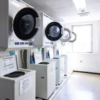 ร้านซักผ้าหยอดเหรียญ