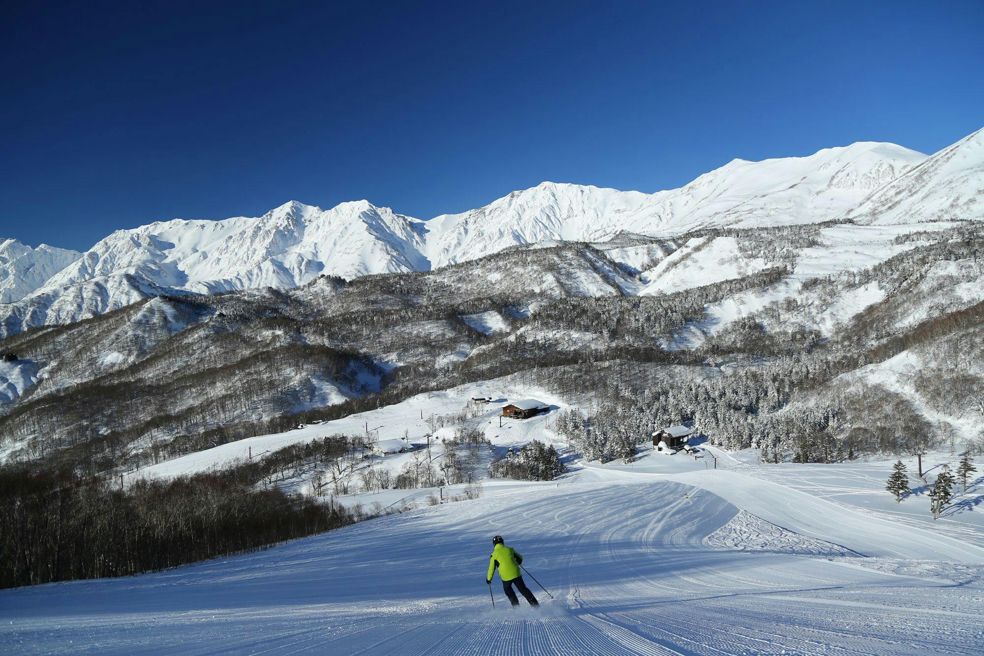 สกีรีสอร์ทสึกาอิเคะโคเก็น