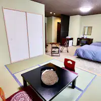 ตัวอย่างห้องพักแบบญี่ปุ่นและตะวันตก