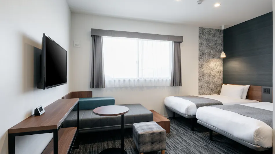 M's Hotel Nijo Castle OIKE