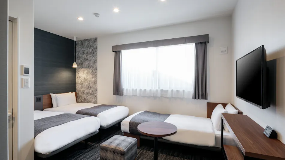 M's Hotel Nijo Castle OIKE