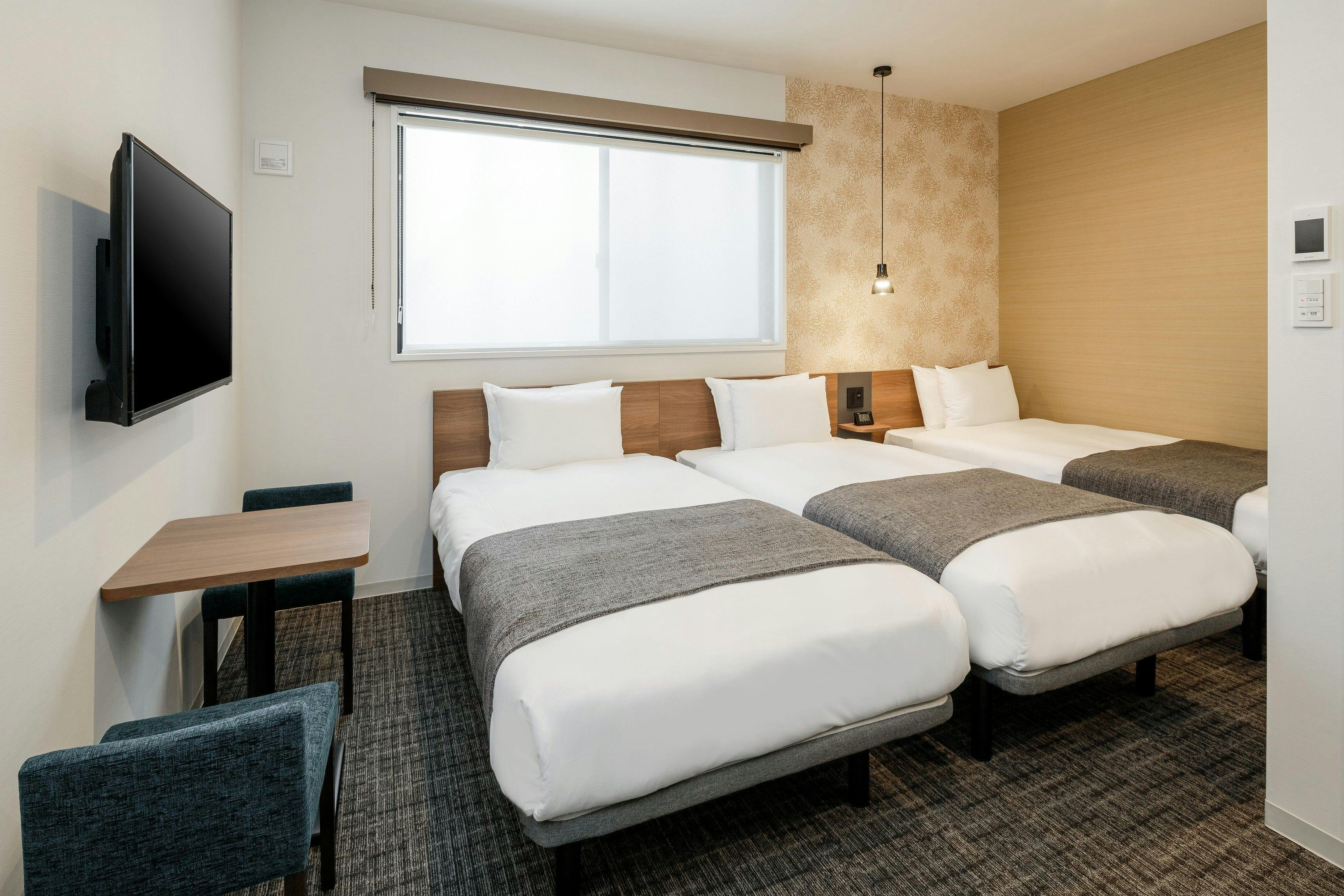 M's Hotel Nijo Castle OIKE