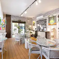 ทางเข้า ชั้น 1