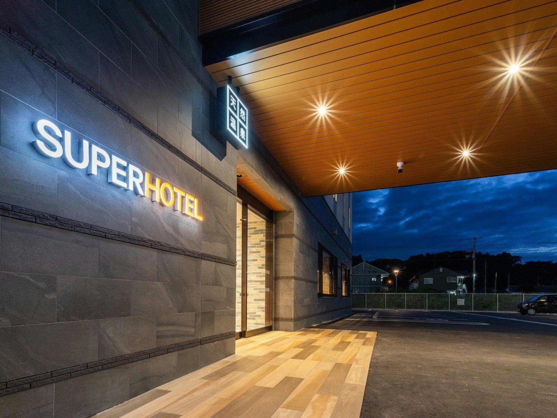 ทางเข้าโรงแรมด้านนอก