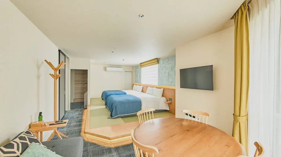 NAGI Kurashiki Hotel and Lounge
